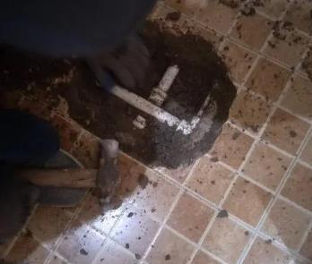 明山卫生间漏水维修公司为您分享下卫生间渗水如何处理及注意事项